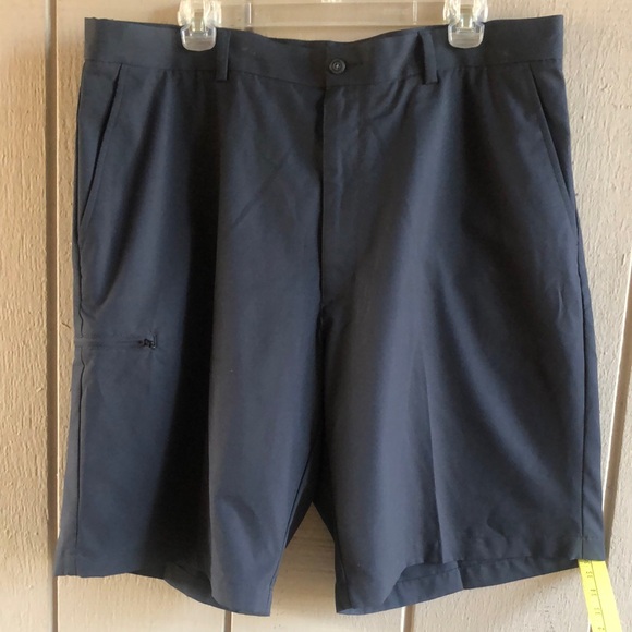 Grand Slam Golf Black Flat Front Shorts Athletic Style - Picture 1 of 6